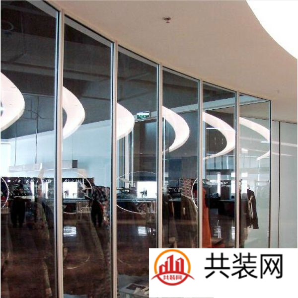 玻璃隔斷價(jià)格多少錢一平 玻璃隔斷有哪些材質(zhì)
