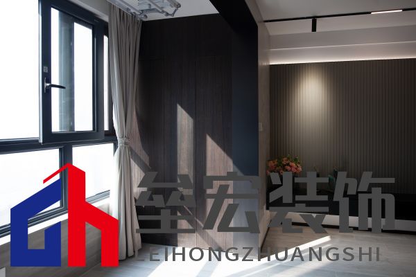 142㎡現(xiàn)代簡約丨 黑白格調(diào)下的溫柔空間！