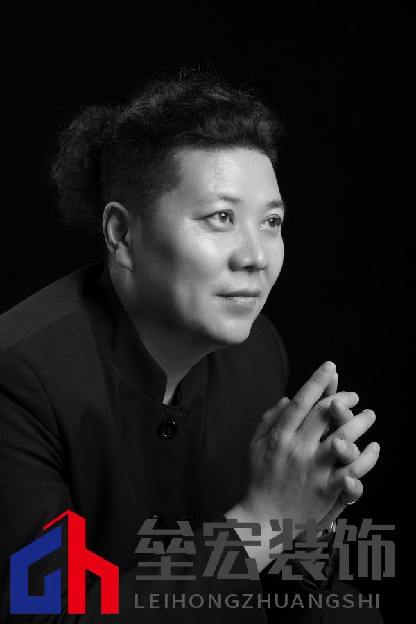 設(shè)計(jì)師王桂鵬斬獲金住獎(jiǎng)大連十大居住空間設(shè)計(jì)師稱號(hào)「Talk設(shè)計(jì)」