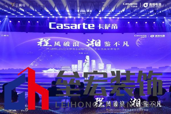 △苗族鼓舞非遺文化傳承人、新·民族音樂人 阿朵