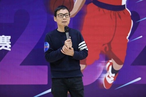 成都市智能家居商會(huì)會(huì)長、伊戀全屋定制董事長 謝宏偉