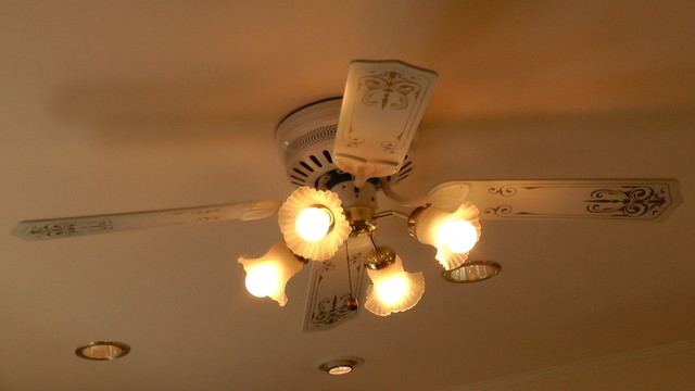 廈門室內(nèi)裝潢設計_杭州室內(nèi)裝飾工程_耳光室設計