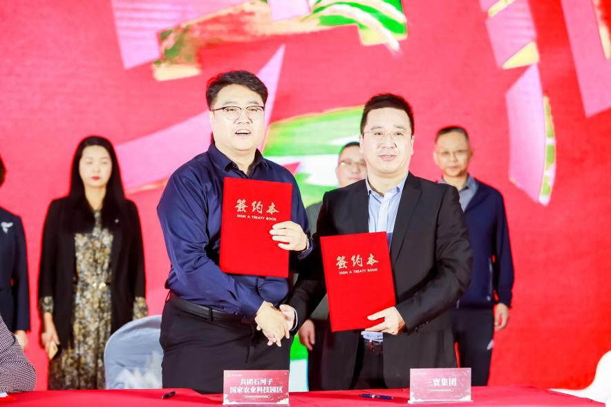 展銷、簽約、洽談、直播精彩不斷 “石河子參展團(tuán)”火出了圈_展銷、簽約、洽談、直播精彩不斷 “石河子參展團(tuán)”火出了圈_