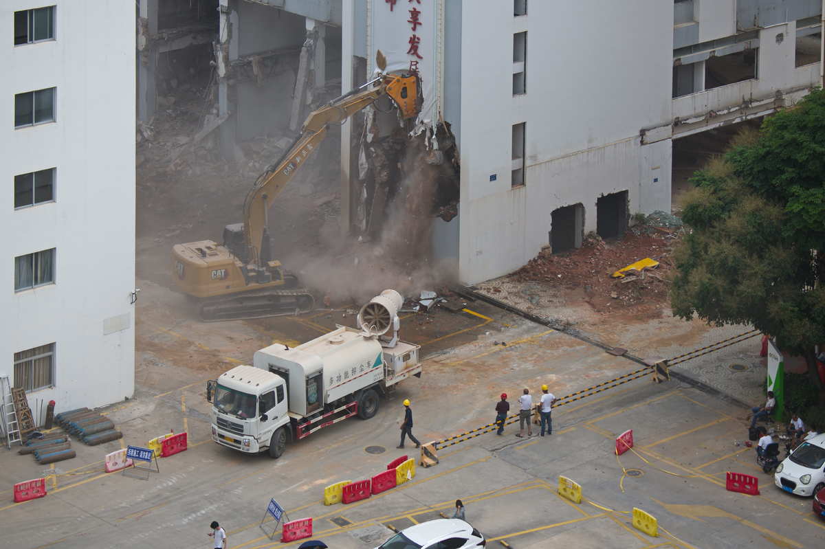 廈門工廠地面裝修_廈門廠房裝修施工隊_廈門廠房裝修公司