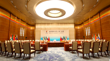 廈門會(huì)場(chǎng)布置_廈門年會(huì)布置_廈門會(huì)議場(chǎng)地