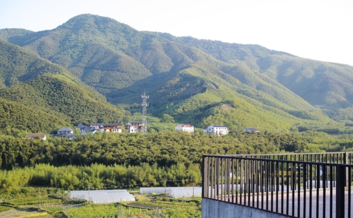 廈門(mén)裝修報(bào)價(jià)明細(xì)_廈門(mén)省錢(qián)裝修_廈門(mén)裝修哪家比較實(shí)惠