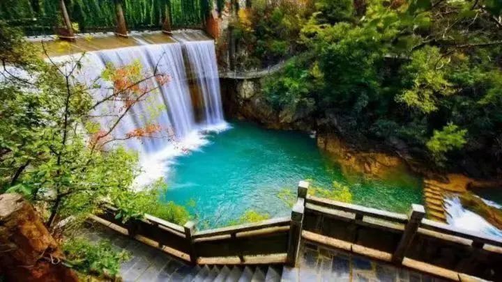 廈門婚禮場(chǎng)地布置_廈門婚慶布置_廈門場(chǎng)地婚禮布置多少錢