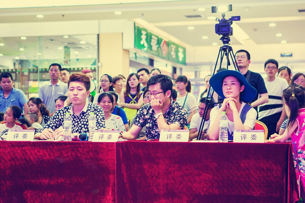 廈門會(huì)場(chǎng)布置_廈門會(huì)議場(chǎng)所_廈門會(huì)議布置