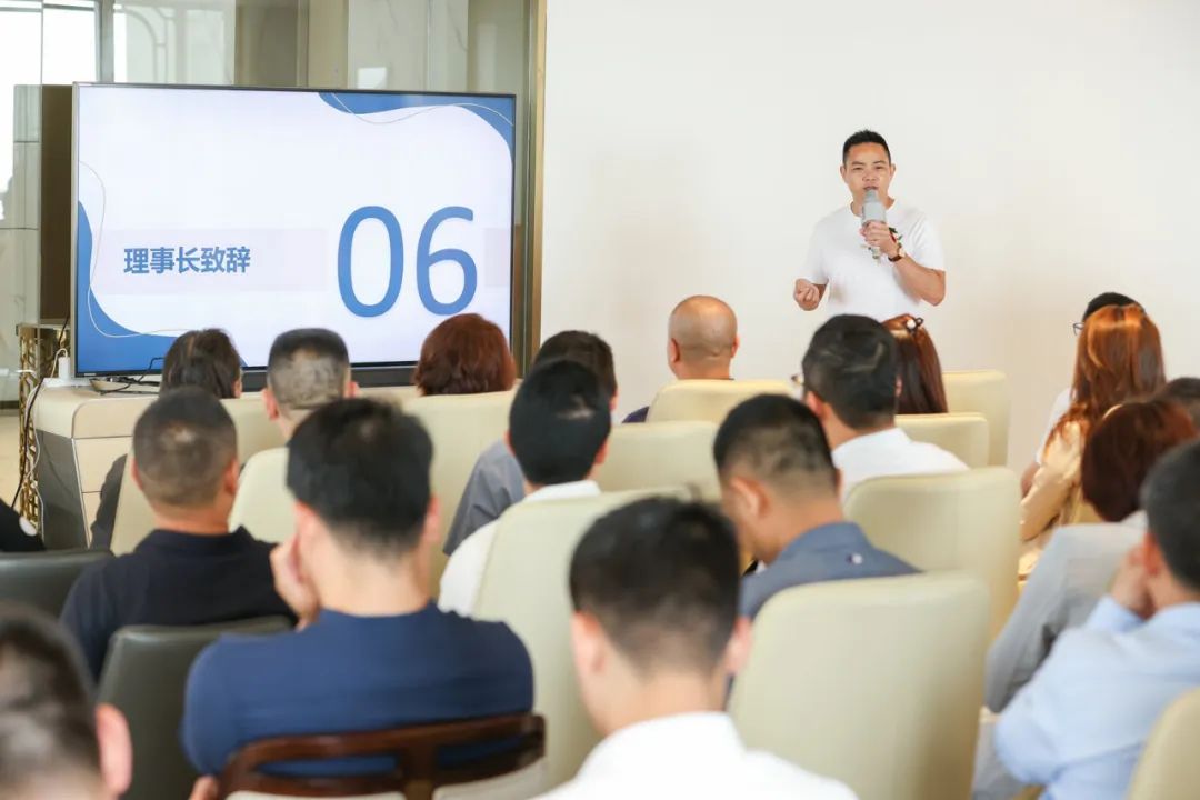 廈門建筑裝飾協(xié)會_廈門建筑裝飾協(xié)會會長_廈門市裝飾協(xié)會