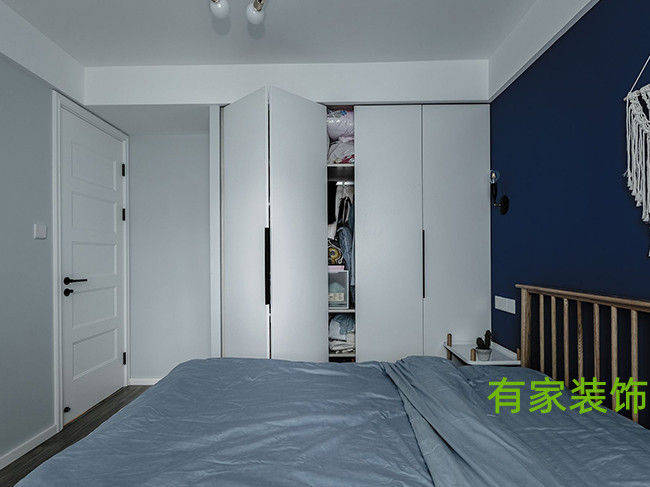 廈門(mén)臥室裝修_臥室廈門(mén)裝修多少錢(qián)_廈門(mén)裝修房子