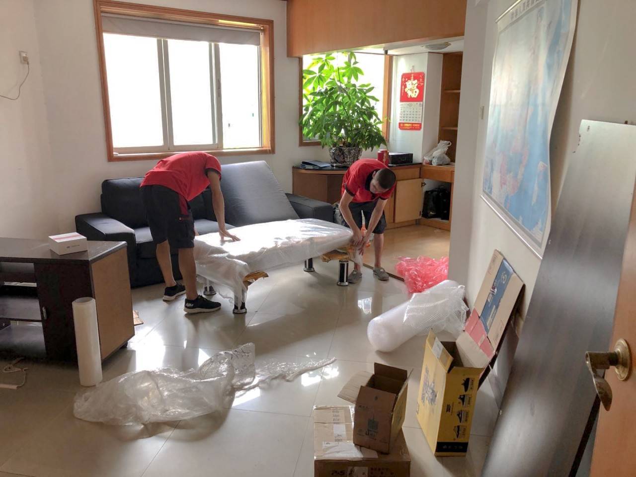 廈門(mén)裝飾島內(nèi)公司有多少家_廈門(mén)島內(nèi)裝飾公司哪里有_廈門(mén)裝飾島內(nèi)公司有幾家