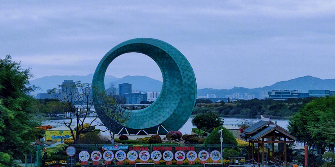 廈門(mén)互聯(lián)網(wǎng)裝修_廈門(mén)裝修平臺(tái)坑人_家裝網(wǎng)廈門(mén)