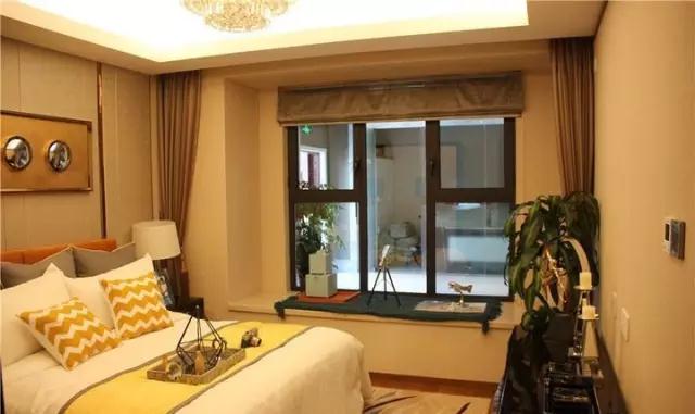 150㎡戶型四間朝南，一個(gè)創(chuàng)新的戶型，我不允許它有1㎡的浪費(fèi)。