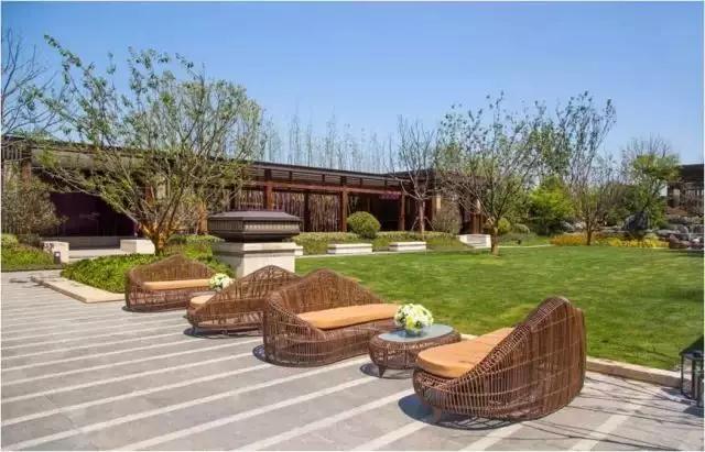 150㎡戶型四間朝南，一個(gè)創(chuàng)新的戶型，我不允許它有1㎡的浪費(fèi)。