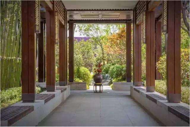 150㎡戶型四間朝南，一個(gè)創(chuàng)新的戶型，我不允許它有1㎡的浪費(fèi)。