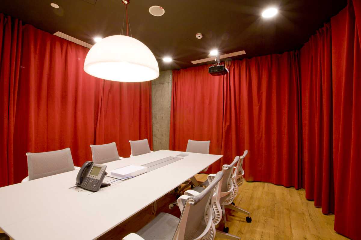 廈門(mén)辦公室設(shè)計(jì)公司_廈門(mén)辦公裝修設(shè)計(jì)公司_廈門(mén)辦公裝修公司排名榜