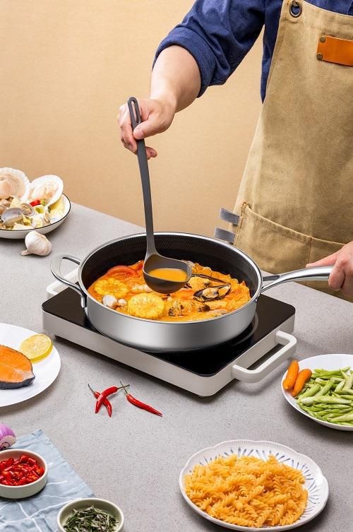 WBK? 小紅書(shū)店鋪正式開(kāi)業(yè)！連“美食女王”佘詩(shī)曼也贊不絕口的鍋具今日大揭秘！