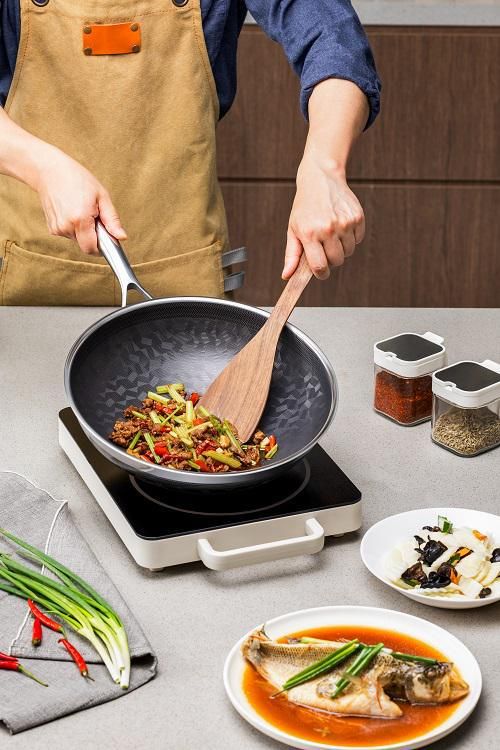 WBK? 小紅書(shū)店鋪正式開(kāi)業(yè)！連“美食女王”佘詩(shī)曼也贊不絕口的鍋具今日大揭秘！