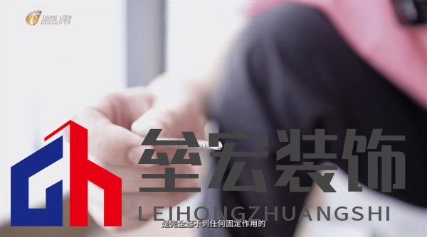 海南“摩羯”吹毀門窗造成千萬個(gè)破碎的家，是天災(zāi)還是“人禍”