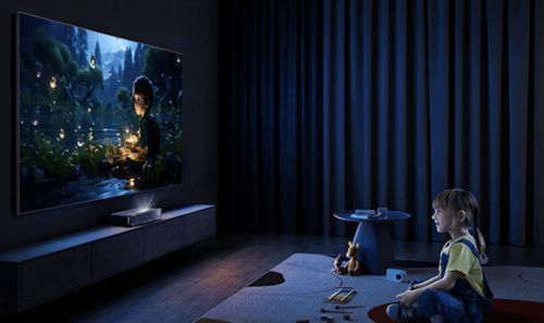 連續(xù)幾天熬夜刷劇后，我發(fā)現(xiàn)海信激光電視的“護(hù)眼”是真的！