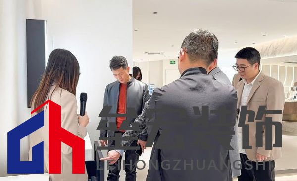 十大衛(wèi)浴品牌-鷹衛(wèi)?。簞?wù)實(shí)創(chuàng)新，共謀發(fā)展，全力開啟2025新征程！