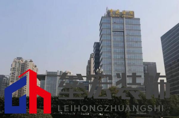 榜樣力量 | 強輝精工瓷磚斬獲2025年度家居領軍品牌！