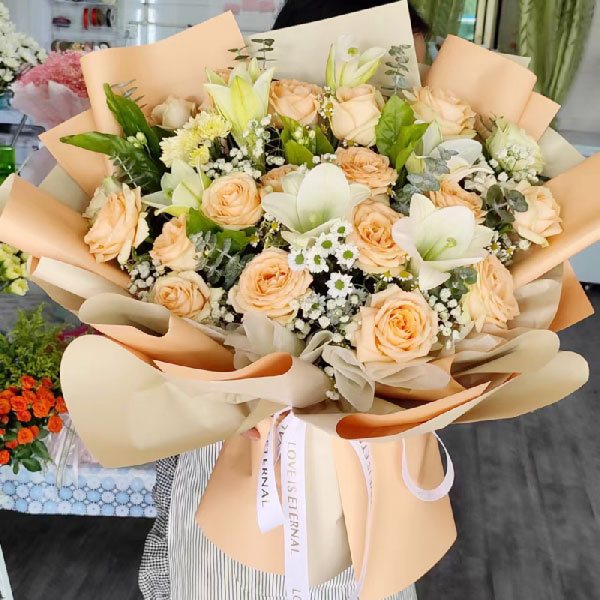 Ů��������ʲô�ɫ��õ�廨����